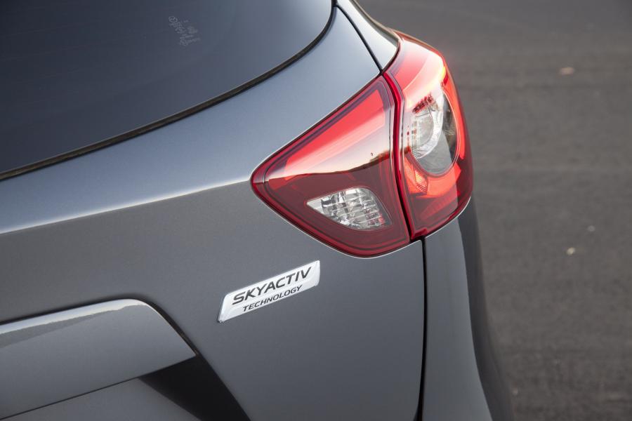  Mazda CX-5 2015 года  (US) (фото 31 из 71)
